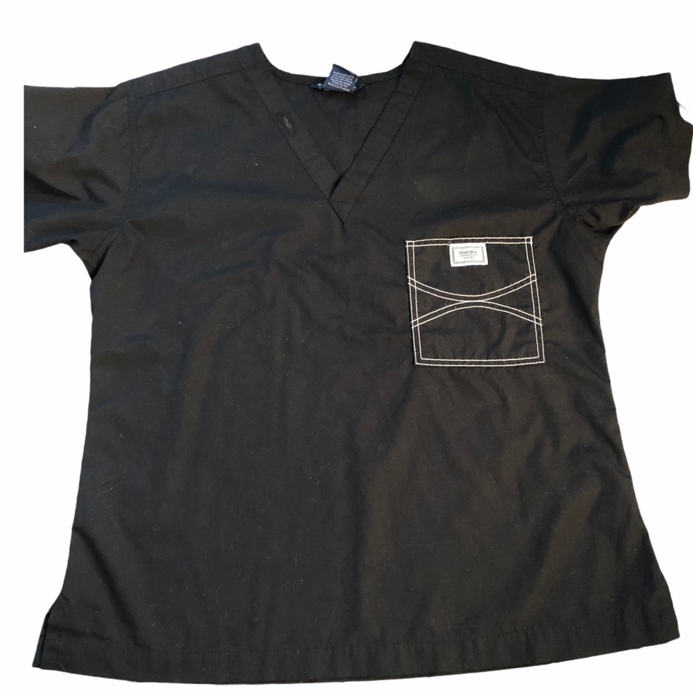 Blue Sky Classic Shelby Scrub Top. Medium. Black